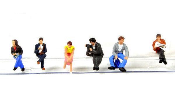 Bachmann Station Passengers Sitting Set of 6 Figures