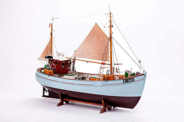 Billings Models 1/33 Fishing Boat Mary Ann Wooden Boat Kit