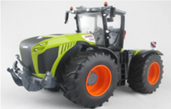 Britains 1/32 Claas Xerion 5000 Tractor