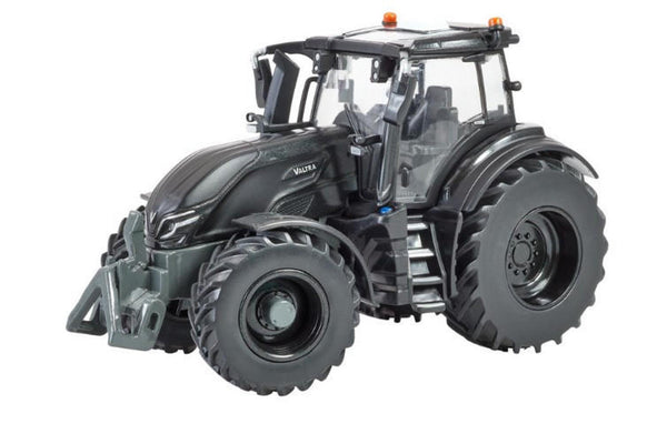 Britains 1/32 New Valtra