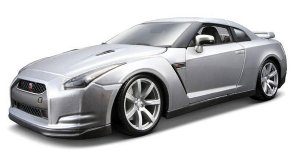Burago 1/18 Nissan GT-R 2009 Diecast Model