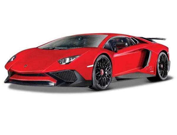 Burago 1/24 Lamborghini Aventador Diecast Model