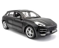 Burago 1/24 Porsche Macan Black Diecast Model