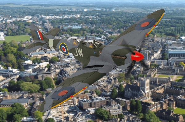Corgi 1/72 Supermarine Spitfire T9 PV202/JW (G-CCCA)