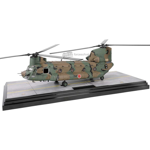 Forces Of Valor 1/72 Japan Chinook CH-47J Helicopter 12th Brigade Diecast Model