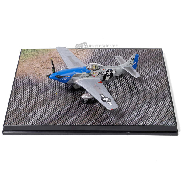 Forces Of Valor 1/72 P-51D Mustang Diecast Model