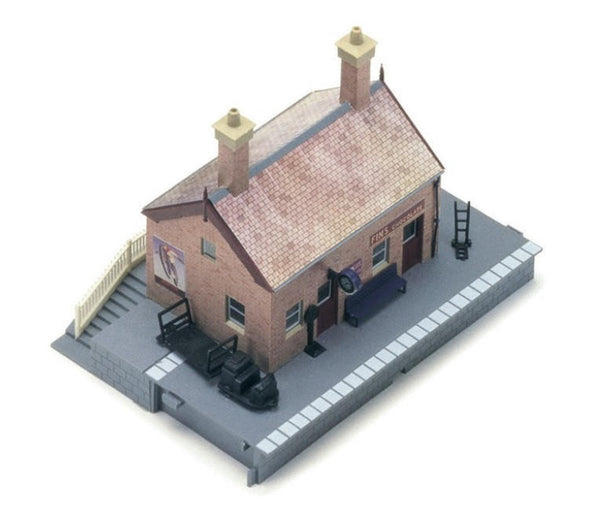 Hornby Railways Waiting Room
