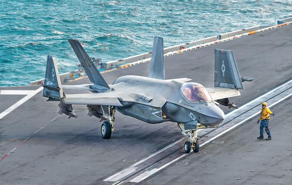 Italeri 1/72 Lockheed Martin F-35C Lightning II