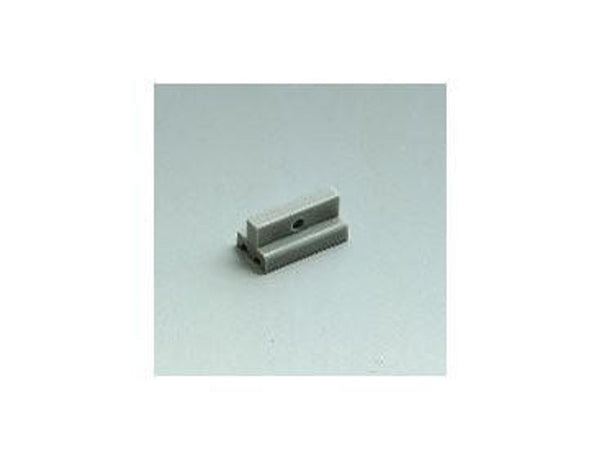LGB Insulated Catenary Clips, 4 Pieces