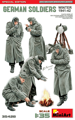 MiniArt 1/35 German Soldiers Winter 1941-1942