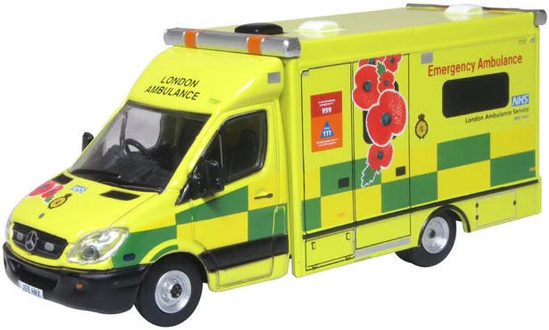 Oxford Diecast 1/76 Mercedes Ambulance London Ambulance Service (Remembrance Day)