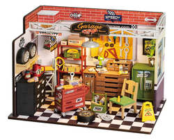 Rolife Garage Workshop Wooden Diorama Kit