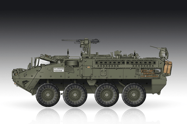 Trumpeter 1/72 M1130 Stryker Armoured Command Vehicle