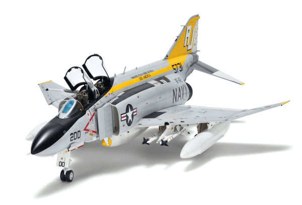 Zoukei Mura 1/48 McDonnell Douglas F-4J Phantom II US Navy